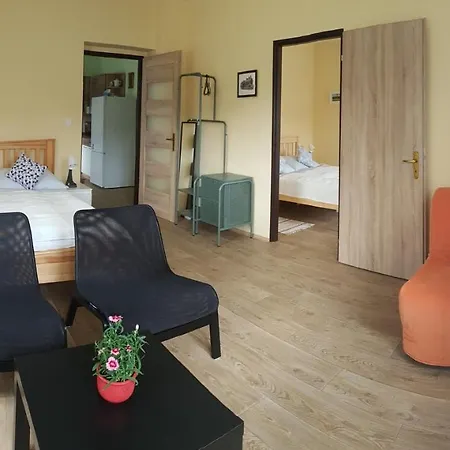 Arnika Apartment *